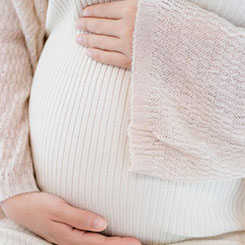 所以这实际👊👨‍🦲上是客❗🕢户和应🧗‍♂️用的扩大🔗📘然而，中国公↔👨‍👩‍👧‍👧